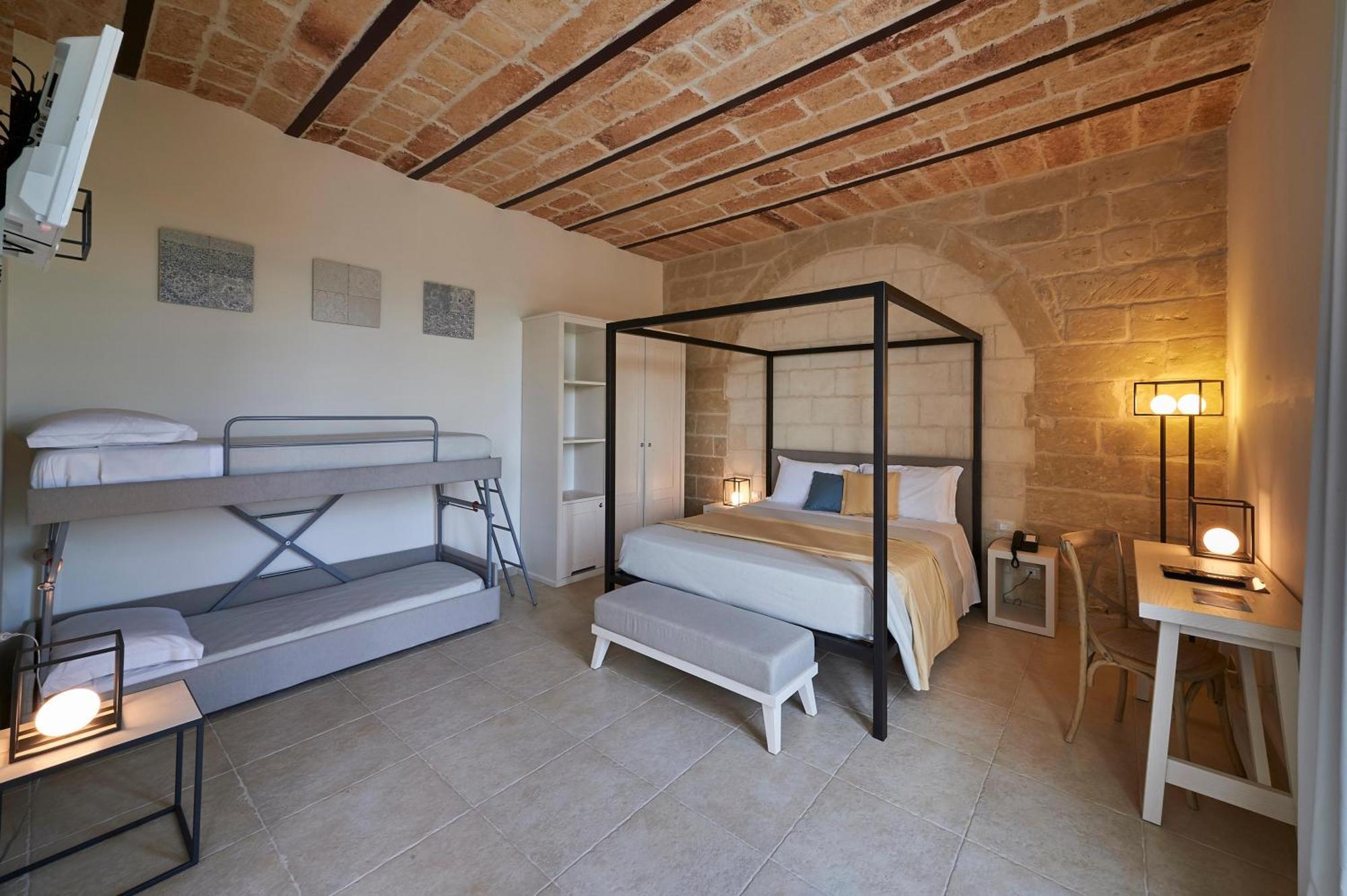 Relais Masseria Le Cesine - Cdshotels Верноле Екстер'єр фото